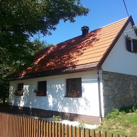Holiday Home Rizvan City Brusane Zewnętrze zdjęcie