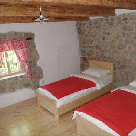 Holiday Home Rizvan City Brusane Zewnętrze zdjęcie
