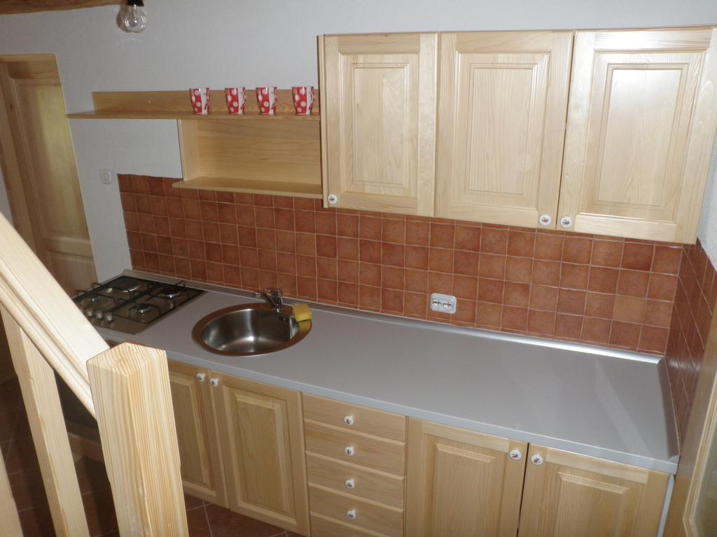 Holiday Home Rizvan City Brusane Zewnętrze zdjęcie